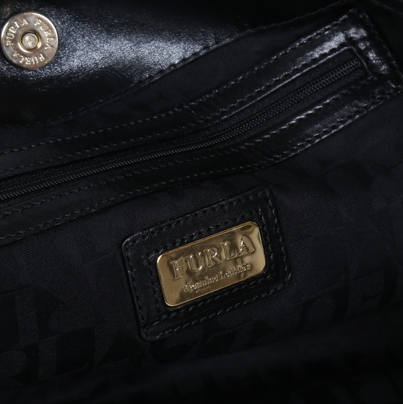 FURLA Carmen Large Black Leather Bag with Pendant - Picture 9 of 9